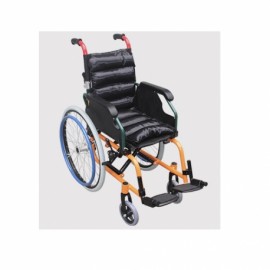 Silla infantil con eleva piernas desmontables, brazos y respaldo abatibles.-PuntoMedico- MEM-SP3602E