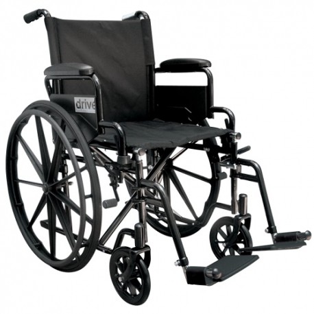 Silla de ruedas de 18" Streak con descansapies color negro-PuntoMedico- DRI-SREBK18FBDSFPCN